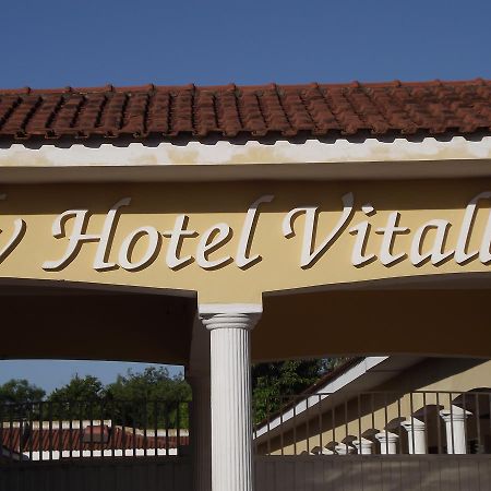 Hotel Vitalli Avanhandava Екстер'єр фото