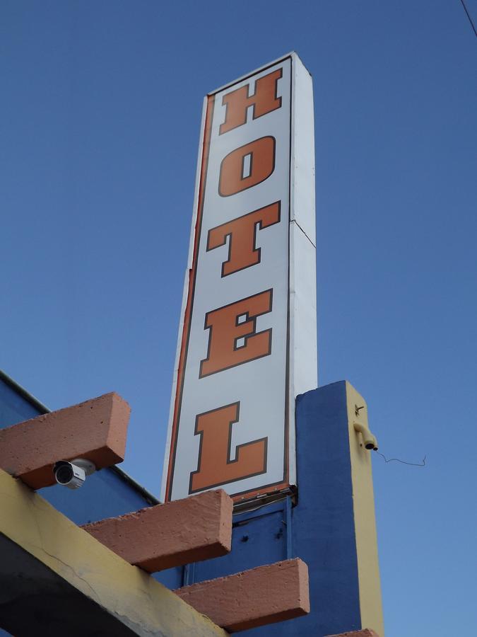 Hotel Vitalli Avanhandava Екстер'єр фото